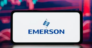 Emerson baut seine Position in Energiewende-Märkten mit Butler aus Calvin Butler wird dem Vorstand von Emerson beitreten (Foto: AdobeStock Sergio_572148548)